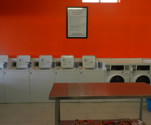 Wash and Dry Melville, Laundromat Services Perth, Launderette Alfred Cove